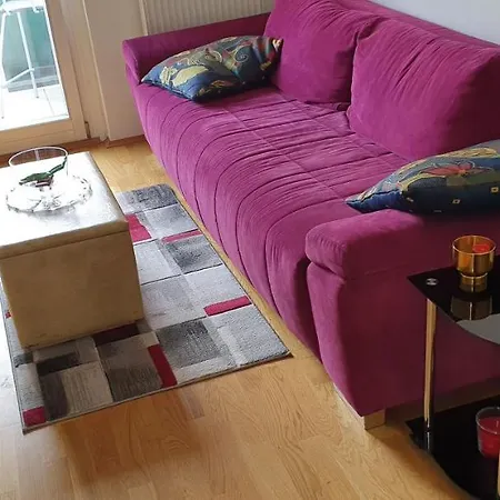 In - Welcome To Delas Rentals, Your Comfort Is Our Priority Penzion *